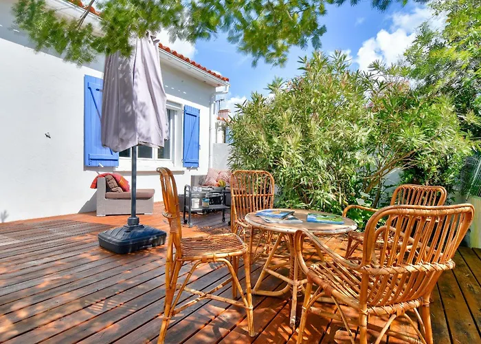 Hébergement de vacances 800m De La - Maison 4 Adultes - 4 Enfants